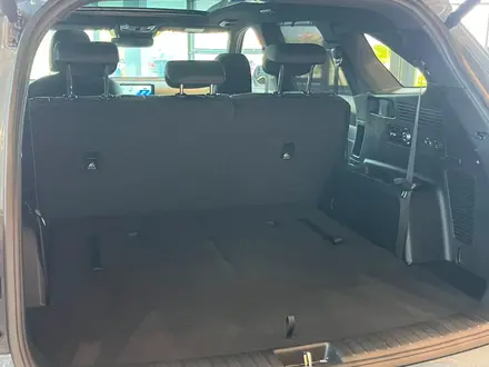 Kia Sorento Premium+ 3.5 2026 года за 25 490 000 тг. в Костанай – фото 43