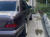 Mercedes-Benz E 320 1995 годаfor4 300 000 тг. в Талдыкорган – фото 3