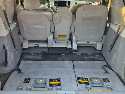 Toyota Sienna 2010 года за 8 390 000 тг. в Алматы – фото 10