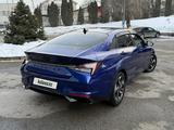 Hyundai Elantra 2022 годаfor10 500 000 тг. в Алматы – фото 3