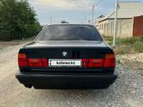 BMW 520 1995 года за 2 600 000 тг. в Туркестан – фото 4