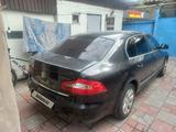 Skoda Superb 2011 года за 4 000 000 тг. в Алматы – фото 2