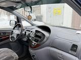 Toyota Previa 2002 года за 4 500 000 тг. в Актобе – фото 2