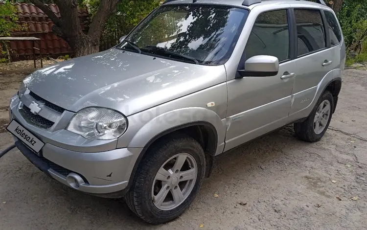 Chevrolet Niva 2015 годаfor3 500 000 тг. в Шымкент