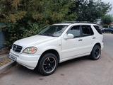 Mercedes-Benz ML 320 2000 годаүшін3 000 000 тг. в Алматы – фото 2