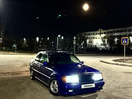 Mercedes-Benz E 200 1992 года за 1 000 000 тг. в Павлодар – фото 4