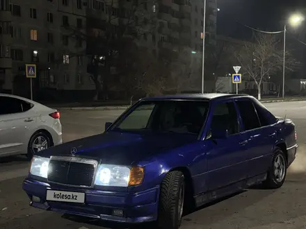 Mercedes-Benz E 200 1992 года за 1 000 000 тг. в Павлодар – фото 6