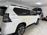 Toyota Land Cruiser Prado 2021 года за 35 500 000 тг. в Актобе – фото 5