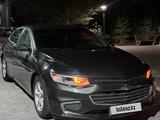 Chevrolet Malibu 2016 года за 6 000 000 тг. в Уральск – фото 2