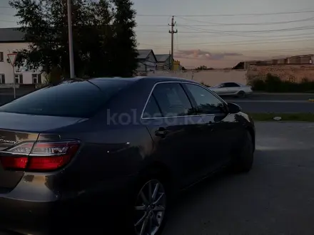 Toyota Camry 2015 года за 9 650 000 тг. в Семей – фото 5