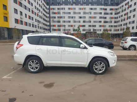 Toyota RAV4 2011 года за 7 777 777 тг. в Астана – фото 3