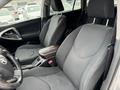 Toyota RAV4 2010 годаүшін7 300 000 тг. в Актобе – фото 12