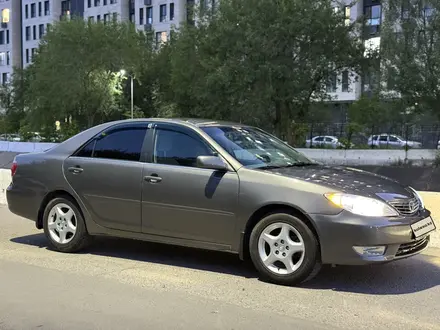 Toyota Camry 2005 года за 4 800 000 тг. в Алматы – фото 2