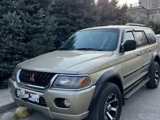 Mitsubishi Montero Sport