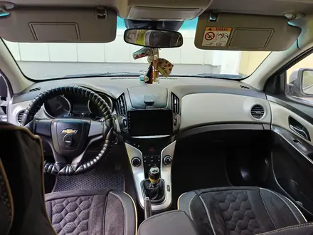 Chevrolet Cruze 2014 года за 2 500 000 тг. в Рудный – фото 10