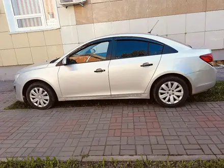 Chevrolet Cruze 2014 года за 2 500 000 тг. в Рудный – фото 3