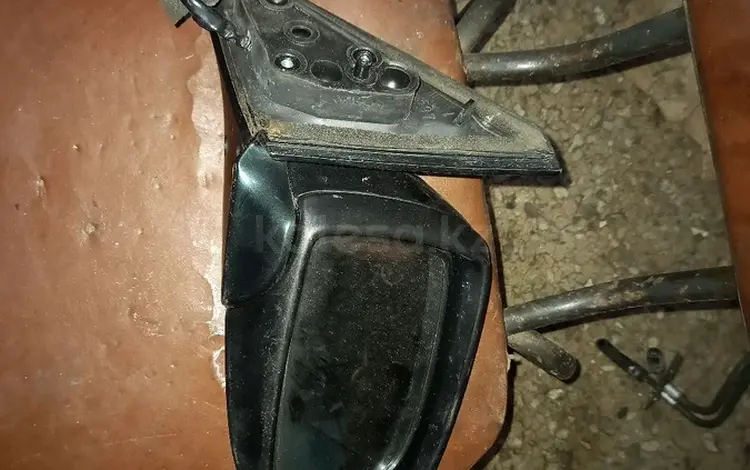 Зеркало правое на мицубиси галант за 12 000 тг. в Караганда