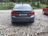 Chevrolet Cruze 2011 годаfor3 900 000 тг. в Риддер – фото 2