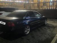 BMW 528 1997 годаүшін2 900 000 тг. в Тараз