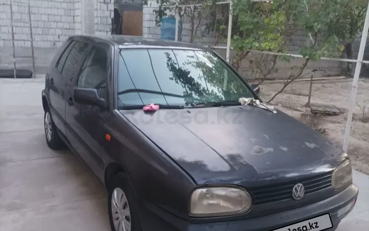 Volkswagen Golf 1994 годаүшін1 650 000 тг. в Туркестан