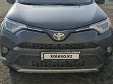 Toyota RAV4 2018 года за 13 500 000 тг. в Павлодар