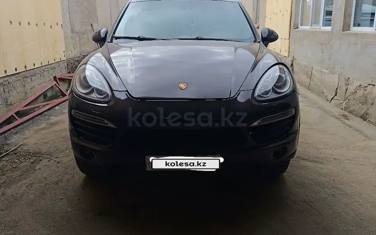 Porsche Cayenne 2014 годаүшін9 000 000 тг. в Тараз