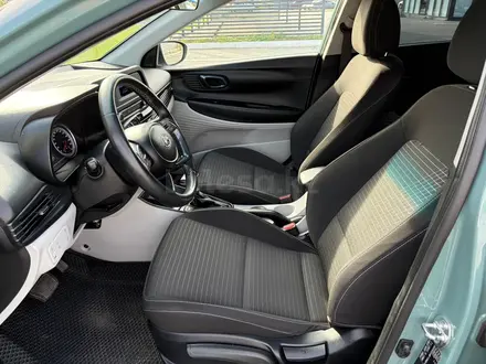Hyundai i20 2023 года за 7 290 000 тг. в Кокшетау – фото 12
