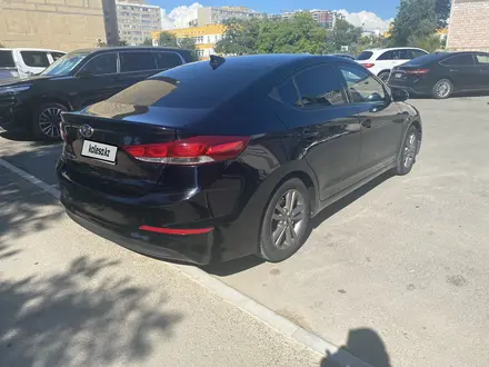 Hyundai Elantra 2018 года за 4 900 000 тг. в Актау – фото 5