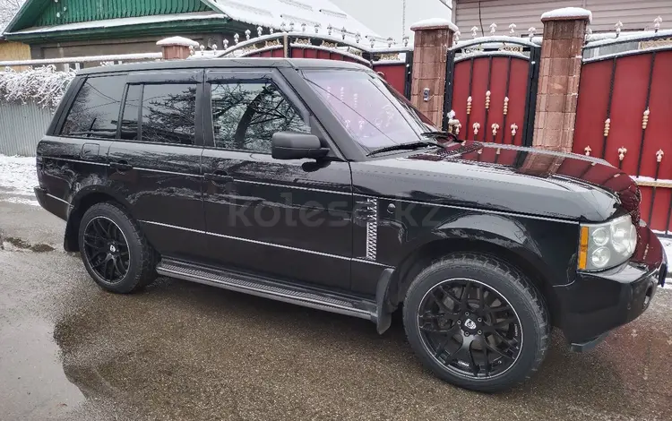 Land Rover Range Rover 2009 годаүшін8 800 000 тг. в Алматы