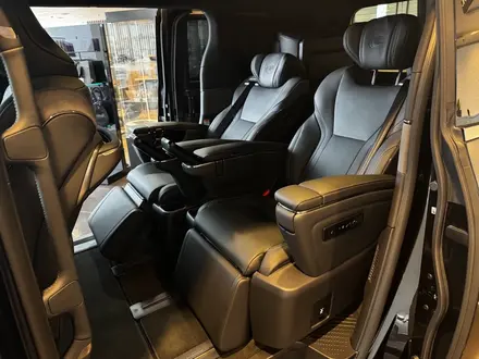 Lexus LM Business+ 2025 года за 78 390 000 тг. в Алматы – фото 7