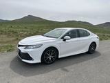 Toyota Camry 2021 года за 10 000 000 тг. в Туркестан – фото 3