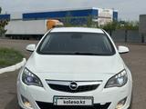 Opel Astra 2012 годаүшін4 200 000 тг. в Астана