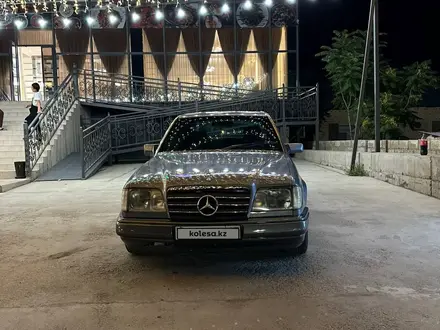 Mercedes-Benz E 300 1993 годаүшін1 650 000 тг. в Шымкент – фото 2