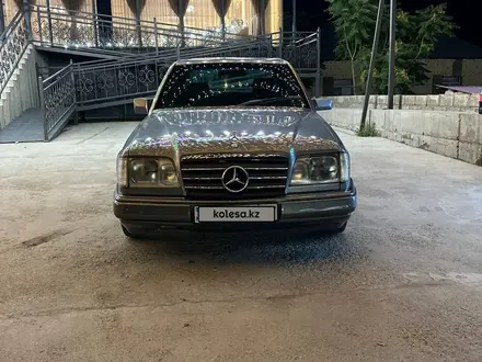 Mercedes-Benz E 300 1993 годаүшін1 650 000 тг. в Шымкент – фото 6