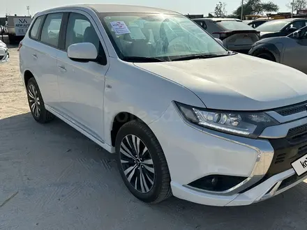 Mitsubishi Outlander 2022 года за 11 500 000 тг. в Караганда – фото 2