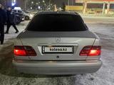 Mercedes-Benz E 320 2001 года за 4 300 000 тг. в Актобе – фото 3