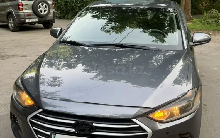 Hyundai Elantra 2018 годаүшін6 600 000 тг. в Алматы