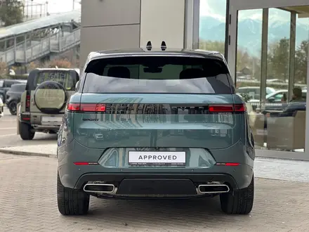 Land Rover Range Rover Sport 2023 года за 77 600 000 тг. в Алматы – фото 8