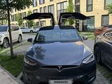 Tesla Model X 2018 года за 32 000 000 тг. в Алматы – фото 2