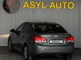 Chevrolet Cruze 2011 годаүшін3 290 000 тг. в Шымкент – фото 4