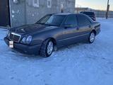 Mercedes-Benz E 230 1997 годаүшін2 800 000 тг. в Атырау – фото 5