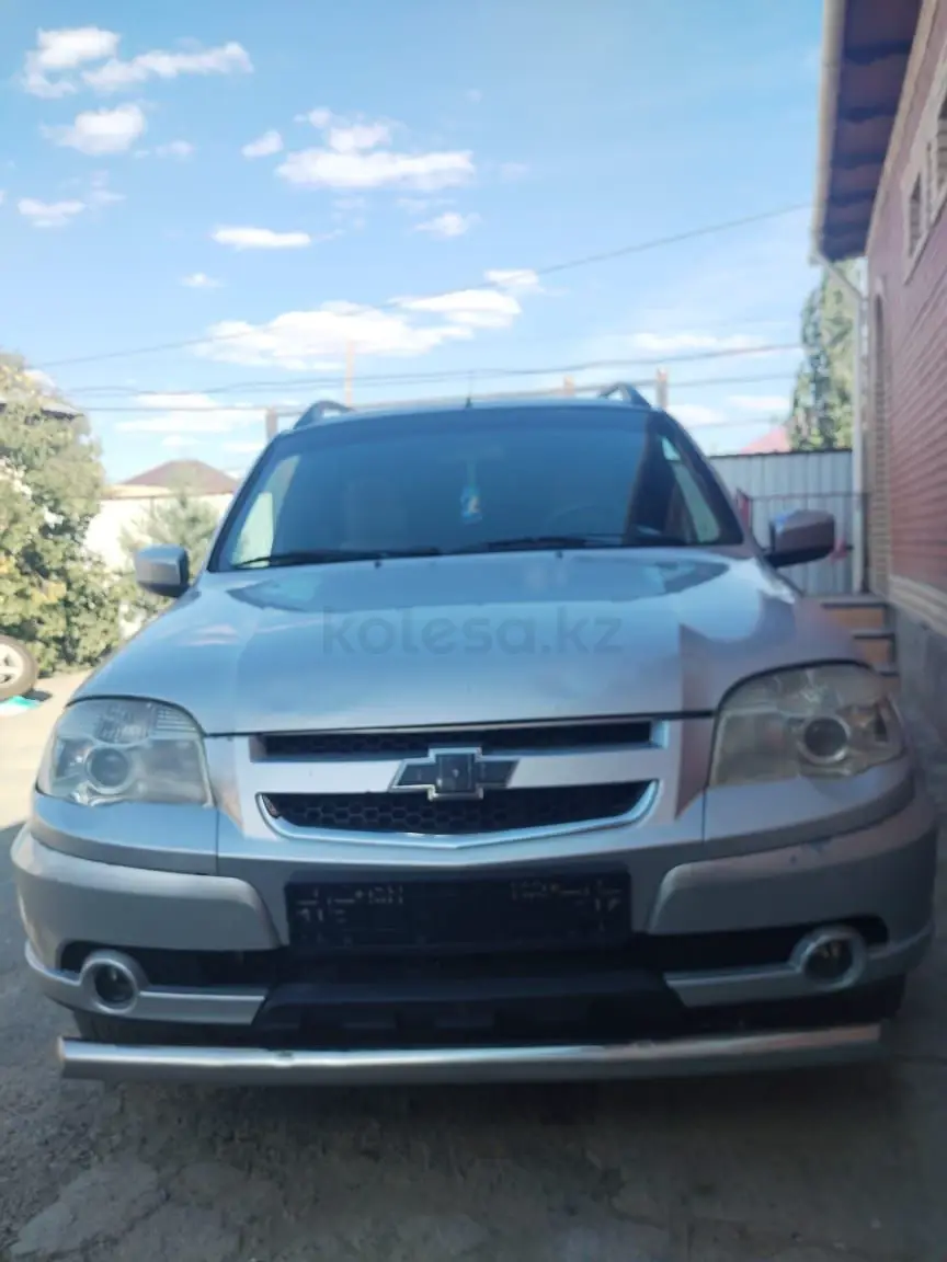Chevrolet Niva, 2012