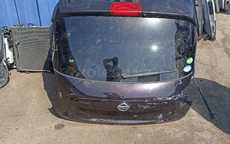 Крышка багажника дверь задняя дверь багажника за 880 тг. в Алматы
