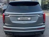 Cadillac XT6 2023 годаүшін27 620 000 тг. в Алматы – фото 4