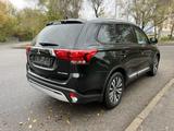 Mitsubishi Outlander 2021 года за 11 600 000 тг. в Алматы – фото 5