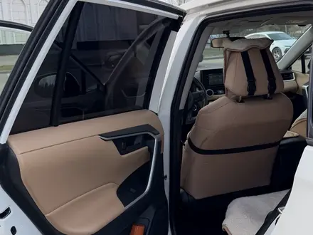 Toyota RAV4 2022 года за 15 000 000 тг. в Астана – фото 10