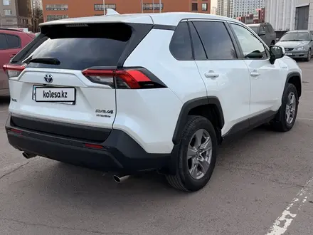 Toyota RAV4 2022 года за 15 000 000 тг. в Астана – фото 7