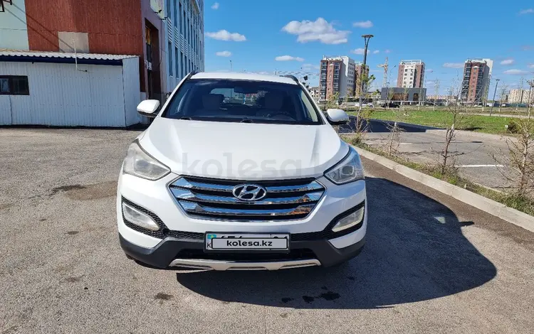 Hyundai Santa Fe 2014 года за 9 200 000 тг. в Астана