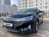 Hyundai Elantra 2019 года за 8 400 000 тг. в Астана – фото 2