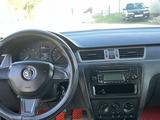 Skoda Rapid 2013 годаүшін3 150 000 тг. в Актобе – фото 5